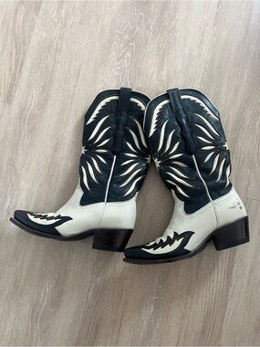 Limited edition Annie Western Star Cowboy boot- Tevcovas